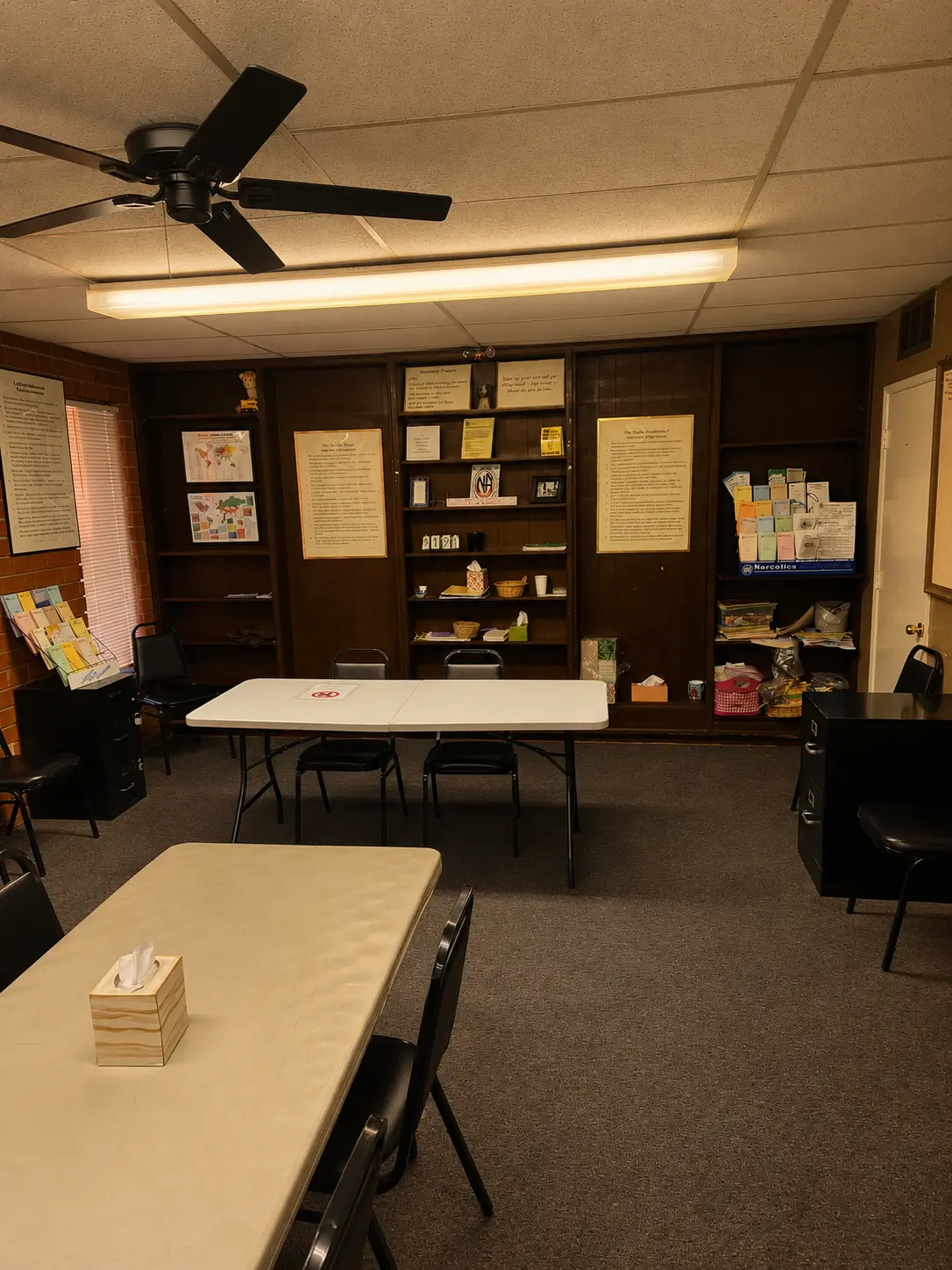 Upstairs leader and secretary area